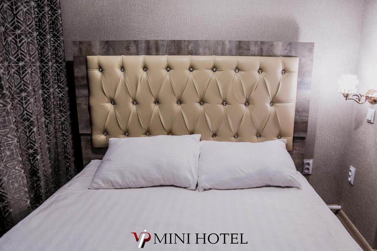 Vip Mini Hotel Semey Buitenkant foto