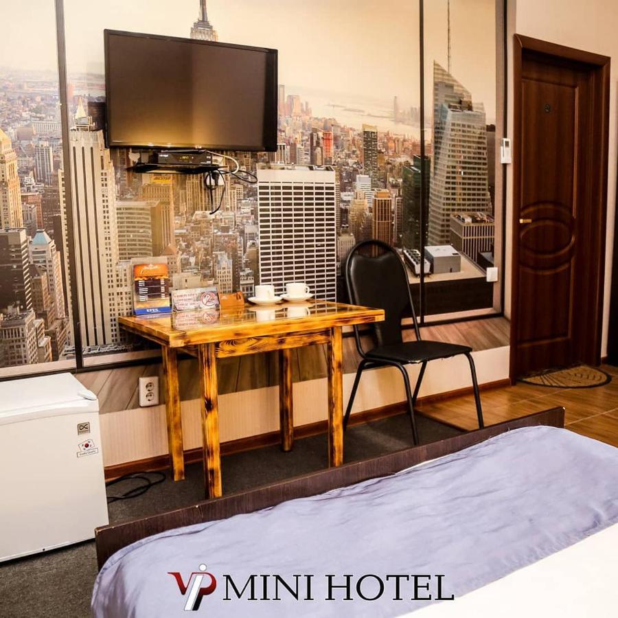 Vip Mini Hotel Semey Buitenkant foto