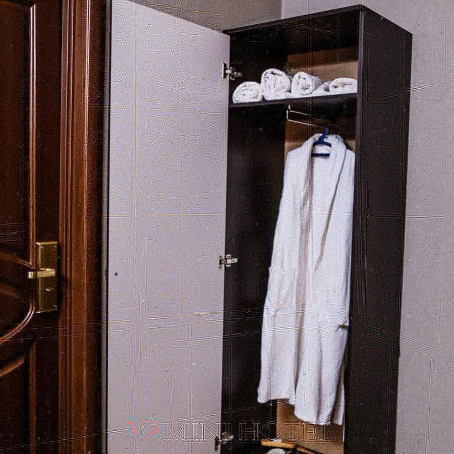 Vip Mini Hotel Semey Buitenkant foto