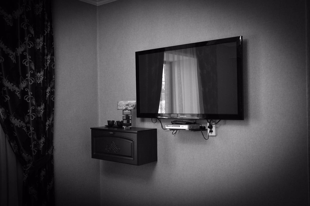 Vip Mini Hotel Semey Buitenkant foto
