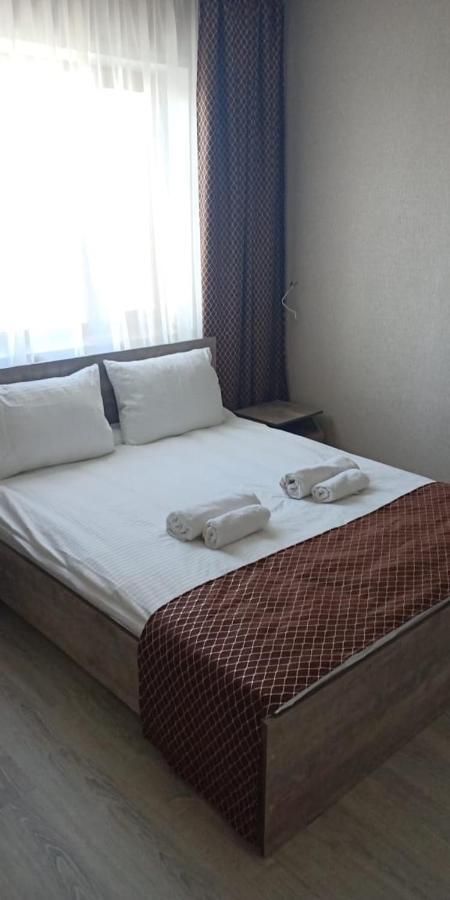Vip Mini Hotel Semey Buitenkant foto